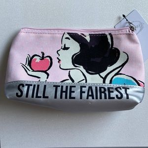 Snow White Makeup Bag Disney x Loungefly